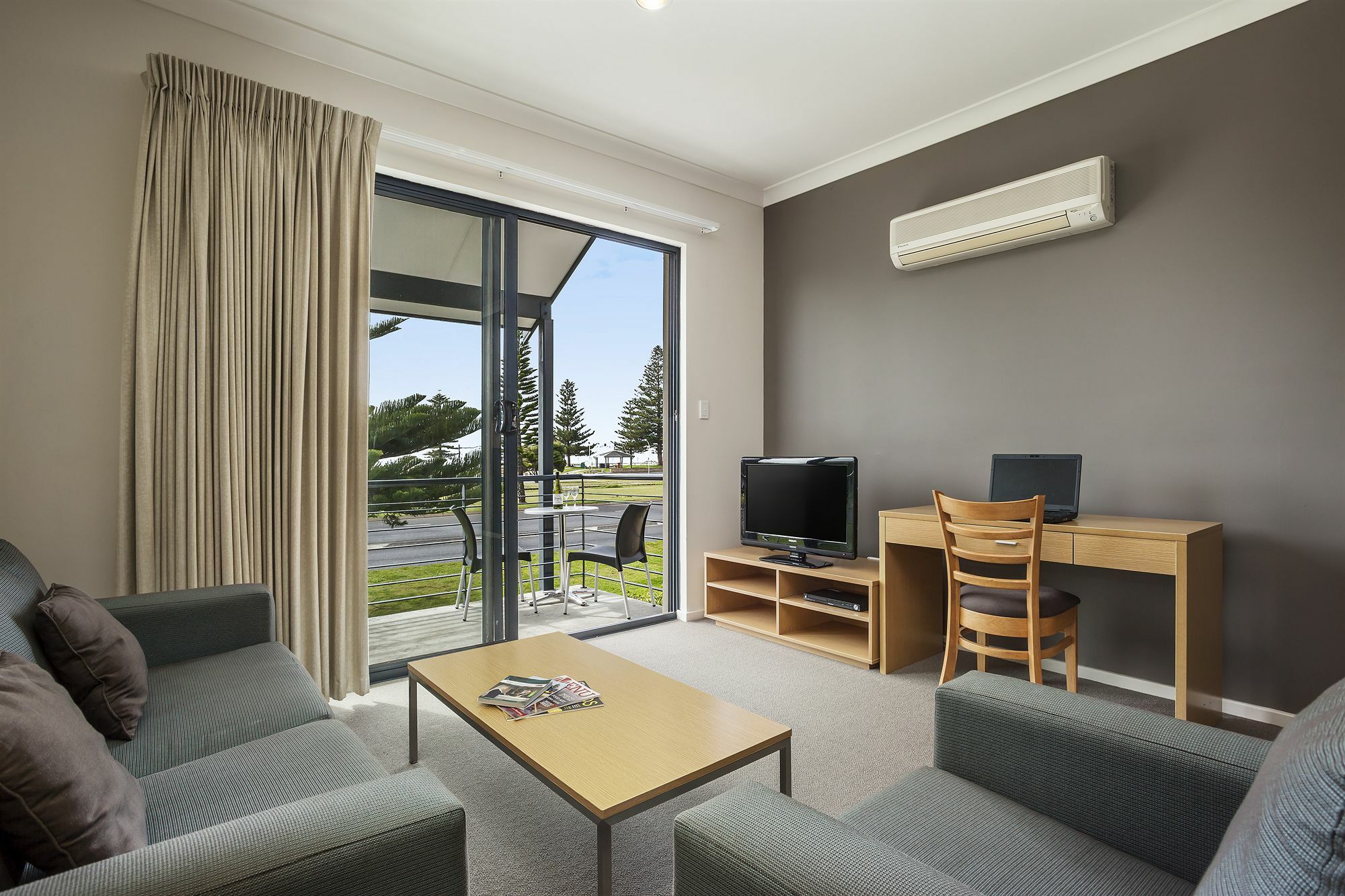 Quest Bunbury Aparthotel Exterior foto